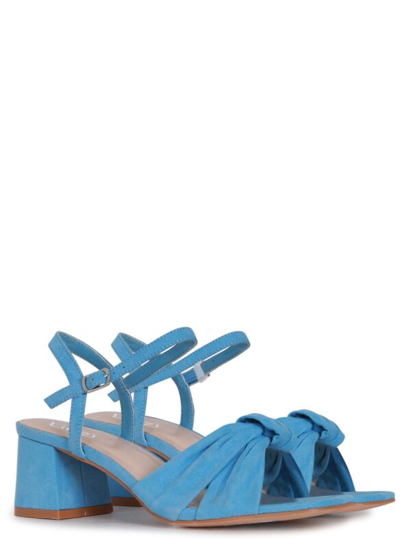 Luxurious Heeled Sandals for Every Wardrobe - Image 3