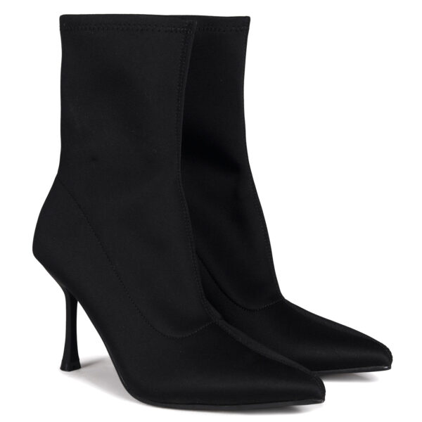 Premium Leather Boots – Crafted for Comfort and Durability - Image 3