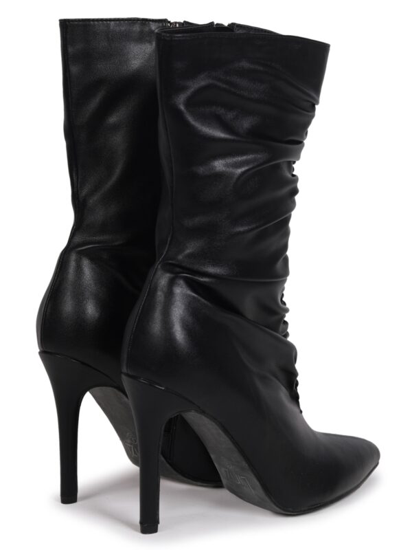 Cozy Snow Boots – Stay Warm, Stylish, and Ready for Winter Adventures - Image 4