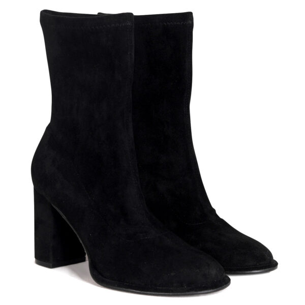 Vintage-Inspired Boots – Classic Designs with a Modern Twist - Image 3